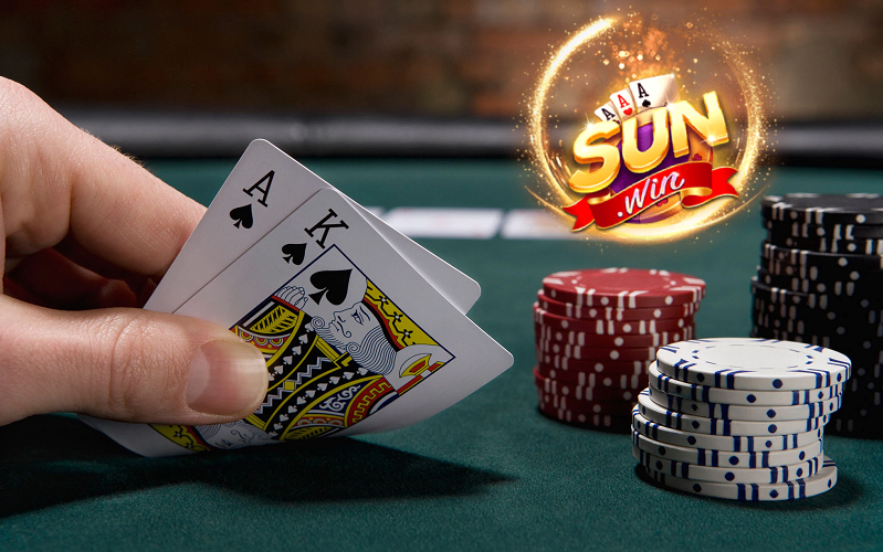 Đánh Giá Sự Uy Tín của Sunwinvn trong game bài Poker?